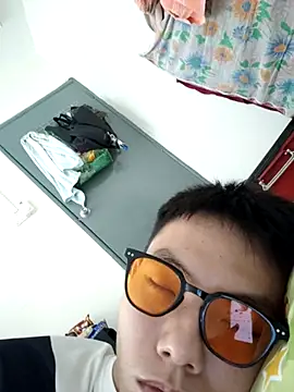 Snapshot of LiuQianXi5726 chatting on September 21, 8:14 am LiuQianXi5726 online show from September 21, 8:14 am