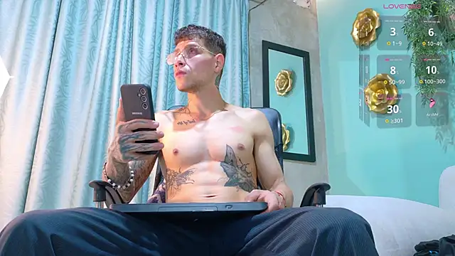 french sexx online show from May 13, 1:19 pm