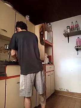 weedmanhot28 online show from February 27, 1:01 pm