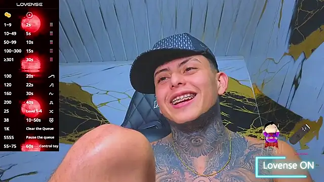 Kevin22 222 online show from October 21, 7:11 am