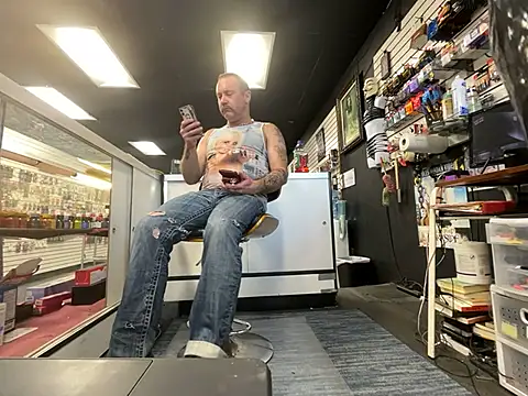 RawRyder8 online show from December 7, 10:06 pm