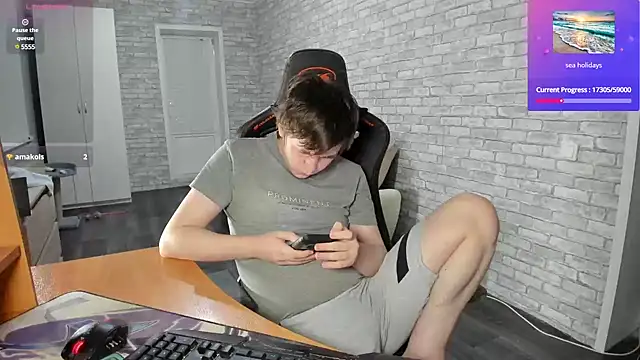 iliaskrislove online show from January 21, 2:22 pm