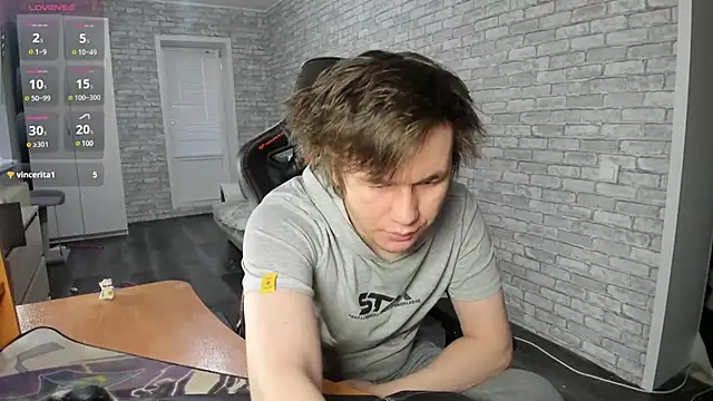 iliaskrislove online show from February 20, 1:40 pm