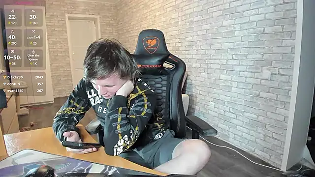 iliaskrislove online show from March 9, 2:18 am