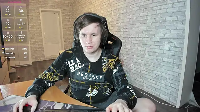 iliaskrislove online show from March 8, 1:04 am