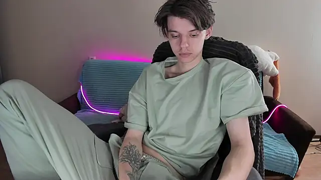 Liam sexy1 online show from January 24, 8:13 am