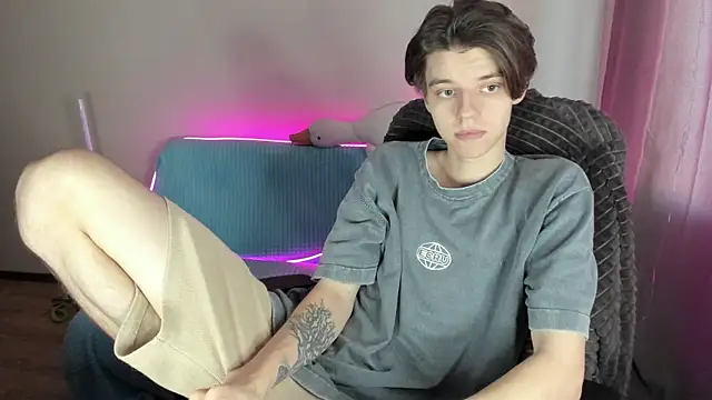 Liam sexy1 online show from February 19, 2:23 pm