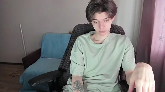 Liam sexy1 online show from March 10, 2:05 pm