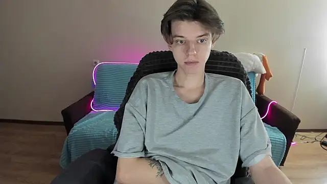 Liam sexy1 online show from December 4, 8:34 am