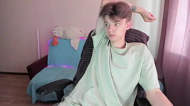 Liam sexy1 online show from September 24, 1:53 pm