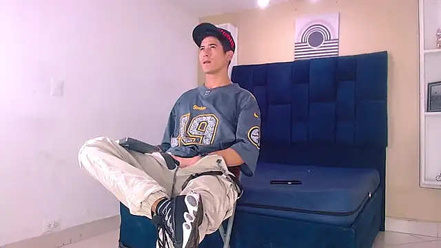 Jhonn Rhyss online show from January 11, 2:52 am