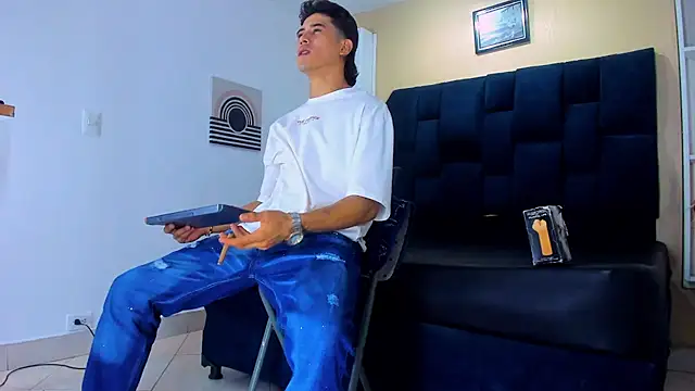 Jhonn Rhyss online show from October 3, 1:43 am