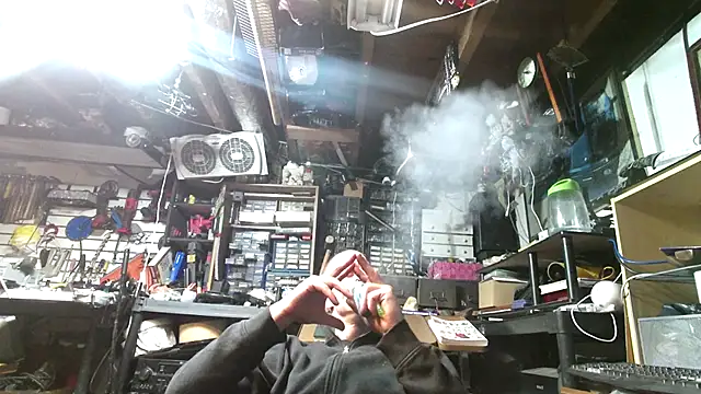 mrwinsalot88 online show from October 16, 7:05 am