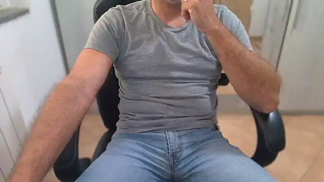 cocco1980xxxx online show from March 31, 6:15 am