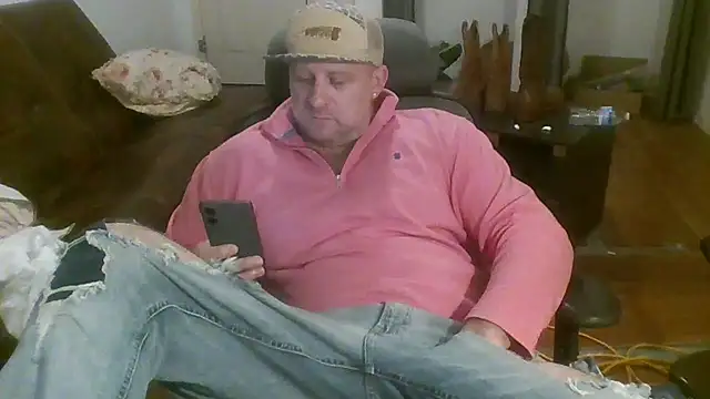 poundyouout69 online show from February 22, 4:36 am