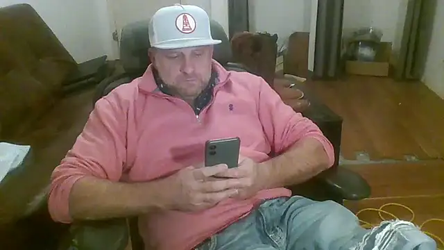 poundyouout69 online show from February 1, 1:48 am