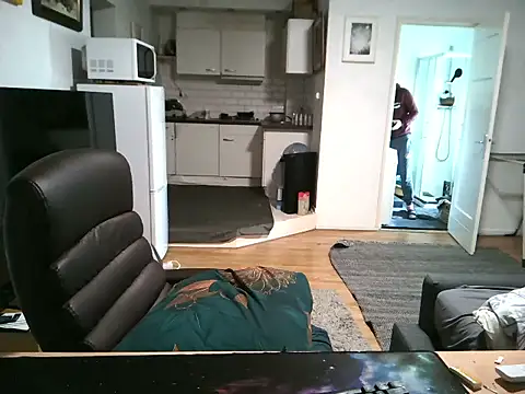 mihaimichael online show from September 22, 12:37 pm