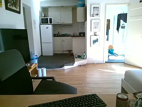 mihaimichael online show from May 27, 7:38 am