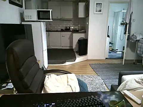 mihaimichael online show from September 17, 2:40 pm