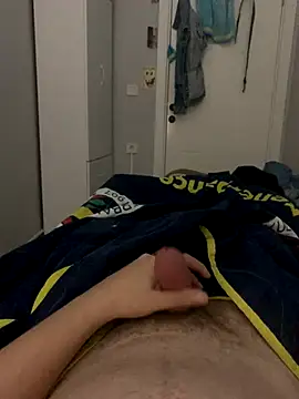 Erenn34 online show from October 8, 12:15 am