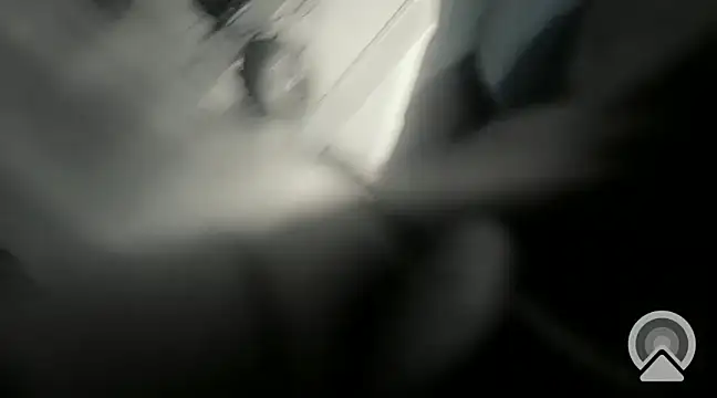 freakzmexx online show from December 14, 7:51 am