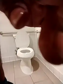 freakzmexx online show from February 3, 1:47 am