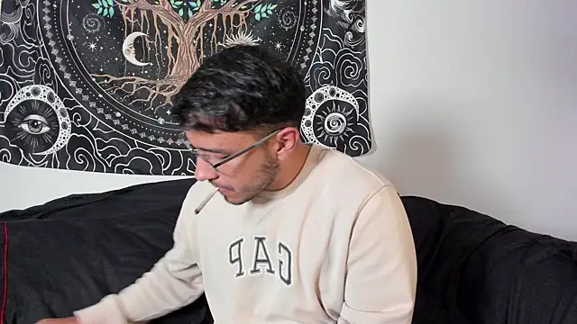 JayMarcos  online show from October 24, 3:30 am