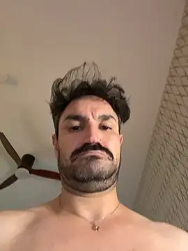 tomz0819 online show from October 19, 3:15 pm