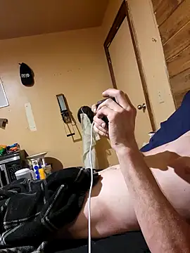 BigDDave6979 online show from March 22, 6:43 am