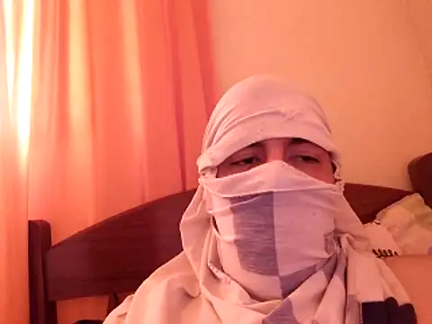 OrbitedRomance online show from November 16, 3:25 pm