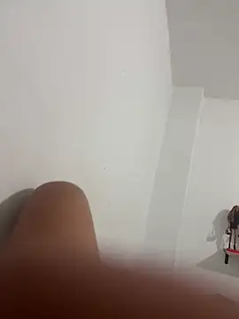 Bluesboy69 online show from May 20, 1:56 am