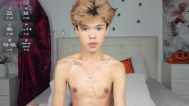 Felix Rey online show from October 14, 4:25 pm