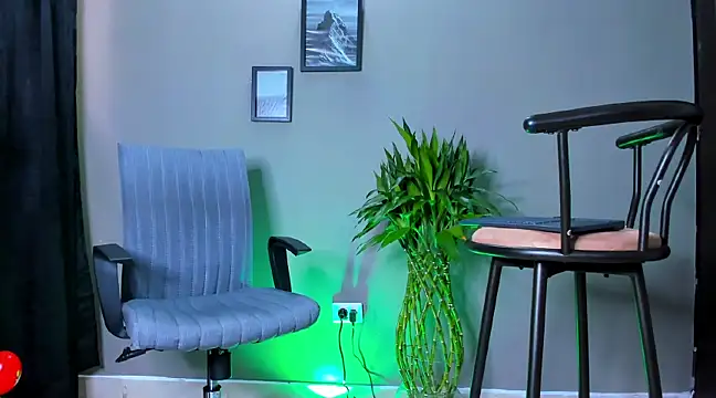 Damian 022 online show from March 17, 4:43 pm