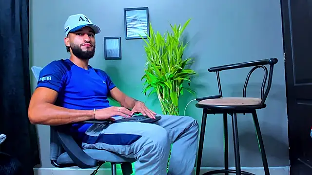 Damian 022 online show from October 22, 12:09 pm