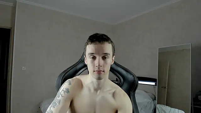 MasonWarholl online show from February 5, 2:26 pm