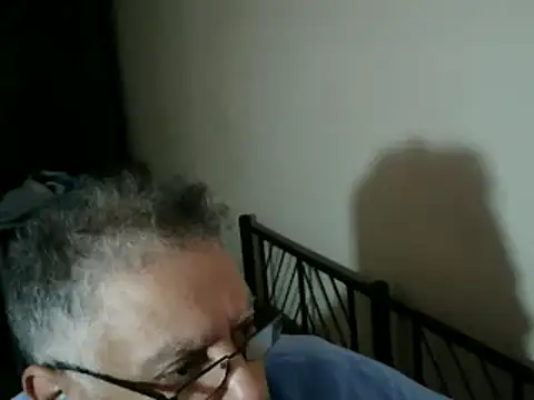 100Tauros online show from December 17, 1:51 pm