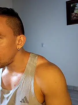 jhay-crux online show from September 24, 11:30 am