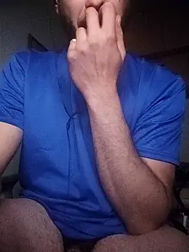 skrigul12 online show from March 4, 7:43 pm