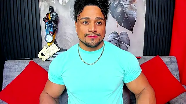 MikeEstevess online show from December 18, 7:26 am