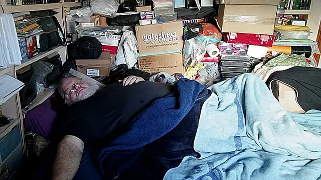 hadeszeuss2 online show from January 15, 2:53 pm