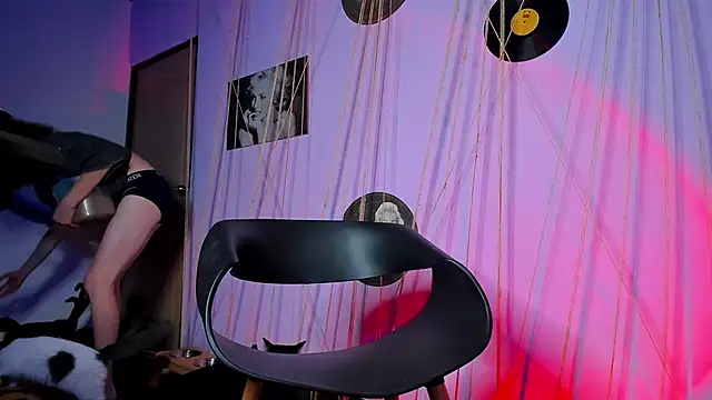 MrShaggy online show from February 28, 12:21 am