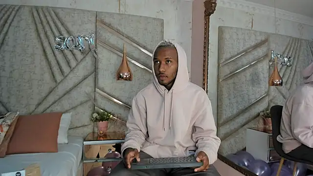 JamesParck online show from February 20, 12:25 pm