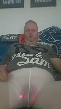 ShyBoy1982 online show from November 2, 12:15 am