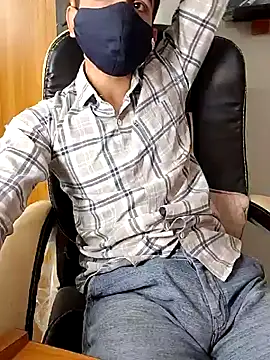 Snapshot of Lucifer_9 chatting on January 17, 8:02 am Lucifer 9 online show from January 17, 8:02 am