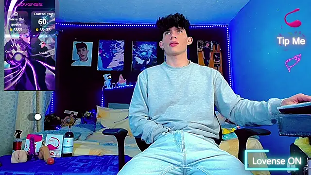 thiagomurphyy online show from November 13, 5:45 am