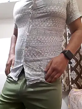 Guyinshortss online show from November 15, 6:54 pm