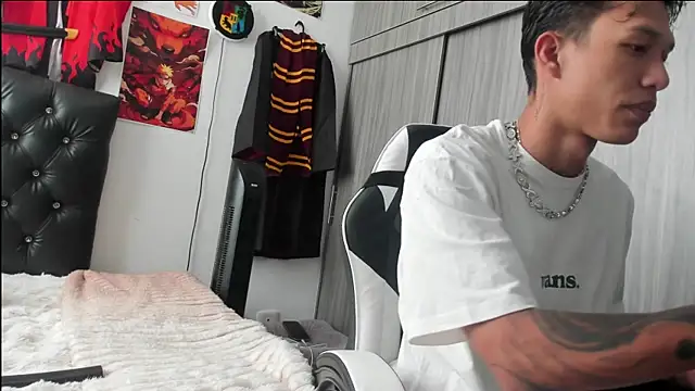 TommyGun 22 online show from April 25, 1:36 pm