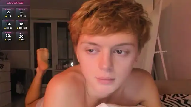 agelandreww online show from November 13, 6:12 pm