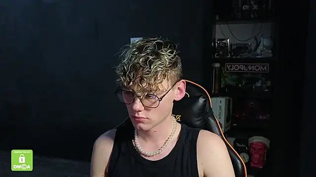 Keytaro online show from November 28, 1:53 am