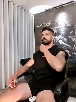 DannSaenz online show from January 13, 3:05 pm